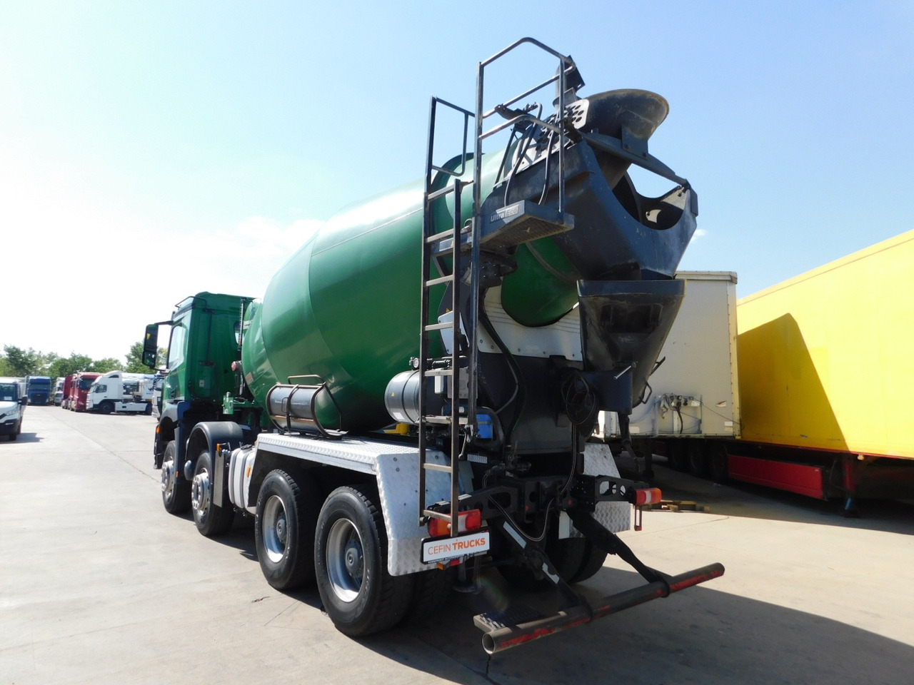Mercedes Arocs 3243 - Betonvežis: foto 4 Mercedes Arocs 3243 - Betonvežis: foto 4