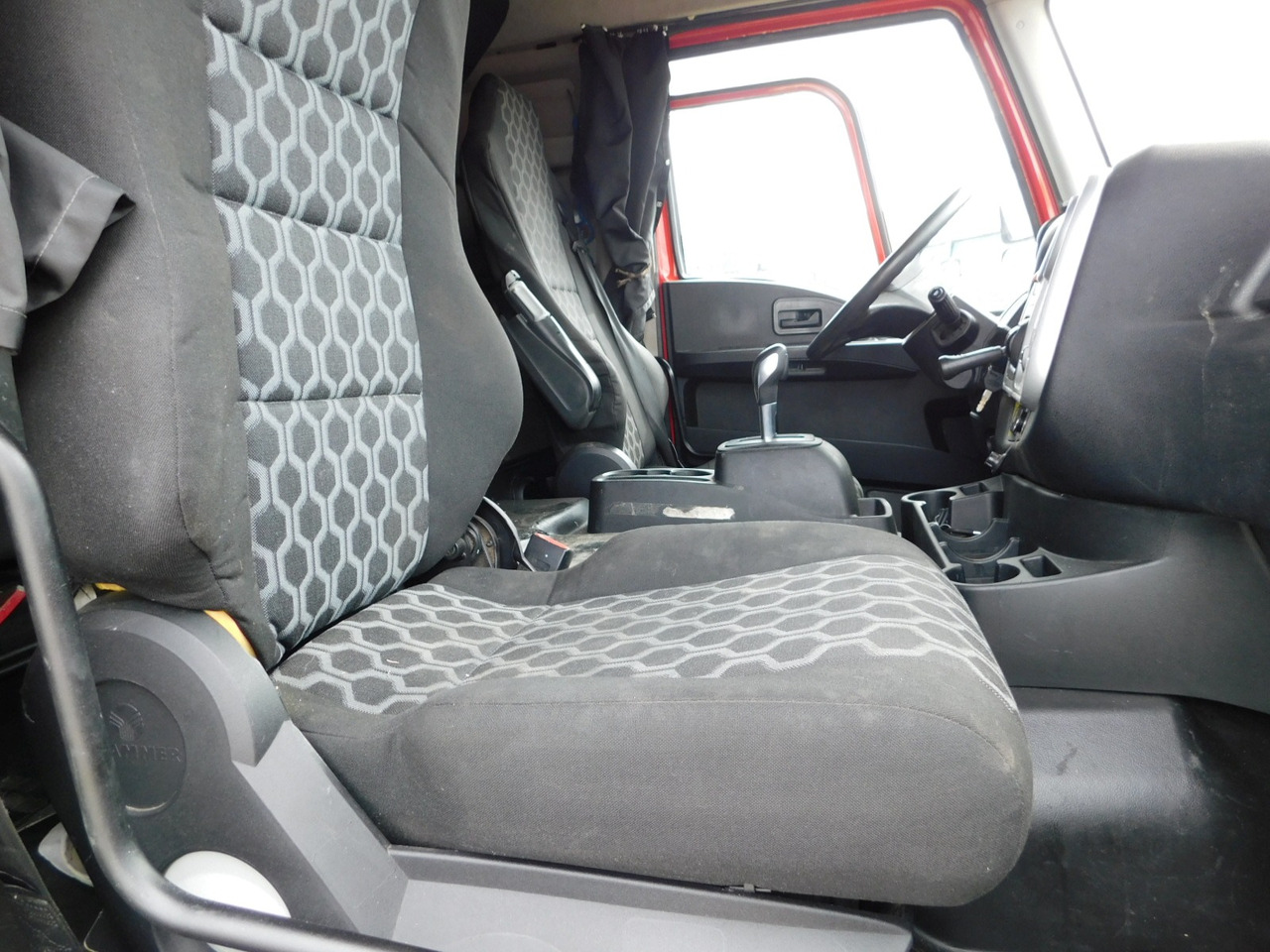 Ford 1848t 4x2 scab e6 12tx2620 - Vilkikas: foto 5 Ford 1848t 4x2 scab e6 12tx2620 - Vilkikas: foto 5