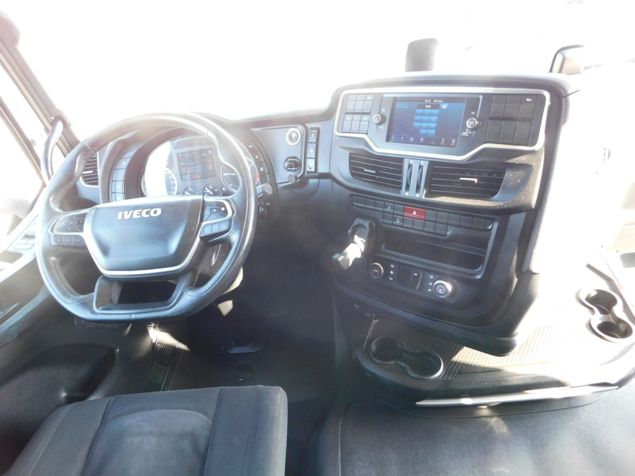 Iveco As440stp - Vilkikas: foto 5 Iveco As440stp - Vilkikas: foto 5