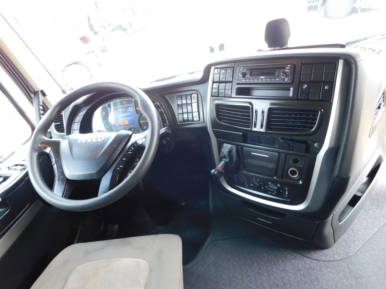Iveco As440tp - Vilkikas: foto 5 Iveco As440tp - Vilkikas: foto 5