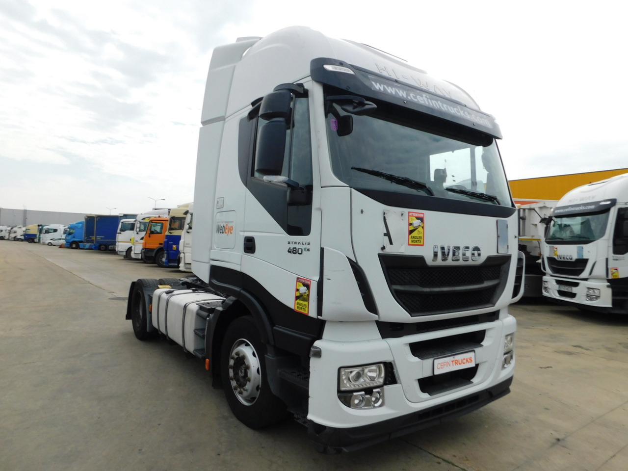 Iveco As440tp - Vilkikas: foto 2 Iveco As440tp - Vilkikas: foto 2