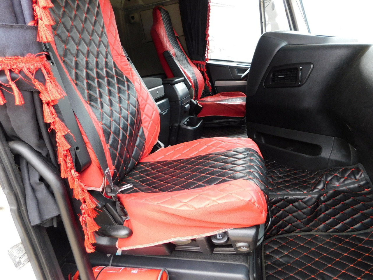 Iveco As440tp - Vilkikas: foto 5 Iveco As440tp - Vilkikas: foto 5