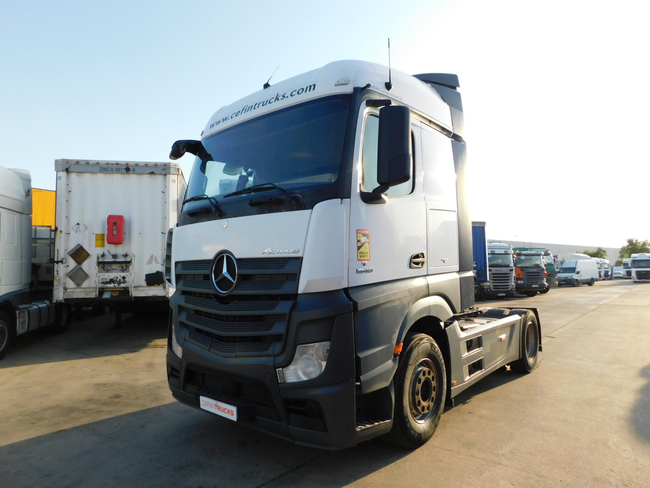 Mercedes Actros - Vilkikas: foto 1 Mercedes Actros - Vilkikas: foto 1