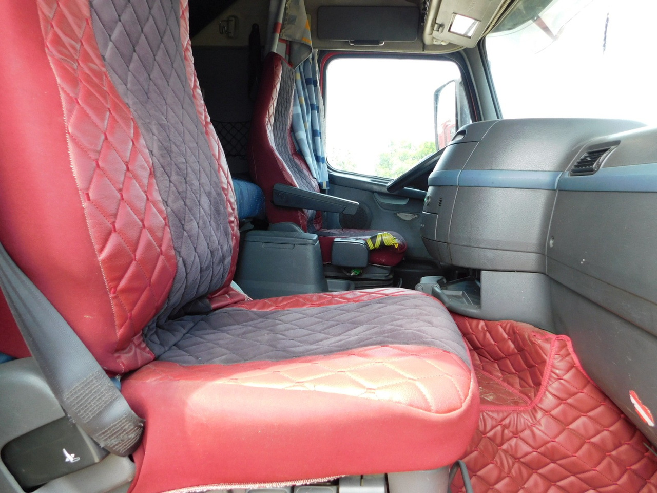 Volvo Fh 440 - Vilkikas: foto 5 Volvo Fh 440 - Vilkikas: foto 5