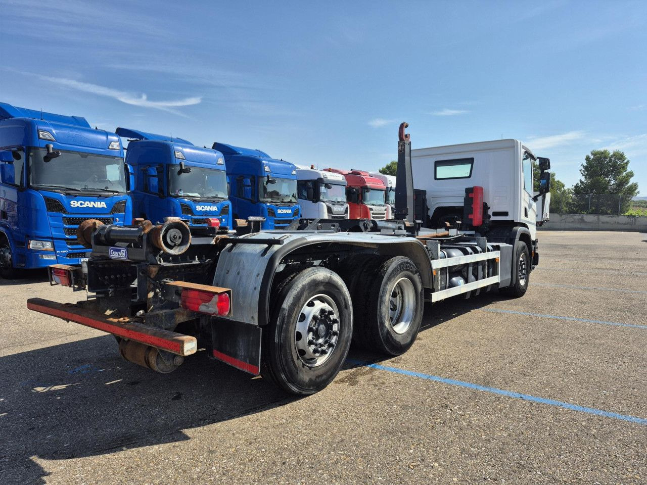 Scania P 340 - Vilkikas: foto 4 Scania P 340 - Vilkikas: foto 4