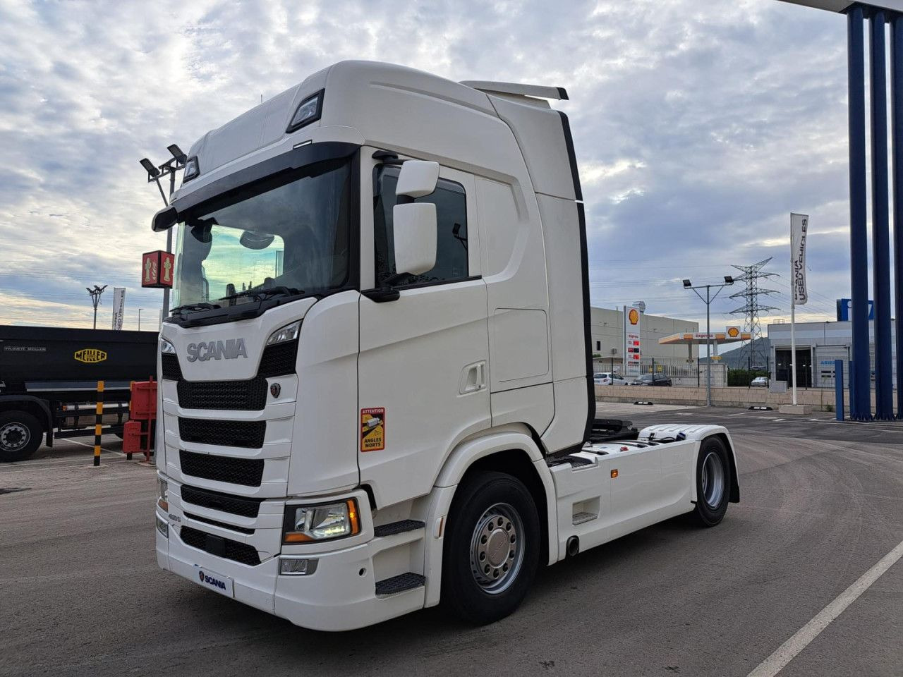 Scania  - Vilkikas: foto 1 Scania  - Vilkikas: foto 1