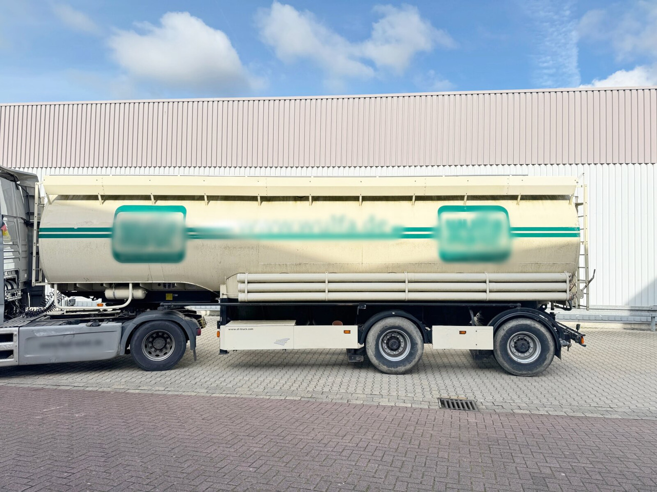 Silo cisterna 97WSL 33-24 Siloauflieger Welgro 97WSL 33-24 Siloauflieger, Lenkachse, 8 Kammern, ca. 51m³: foto 7 Silo cisterna 97WSL 33-24 Siloauflieger Welgro 97WSL 33-24 Siloauflieger, Lenkachse, 8 Kammern, ca. 51m³: foto 7