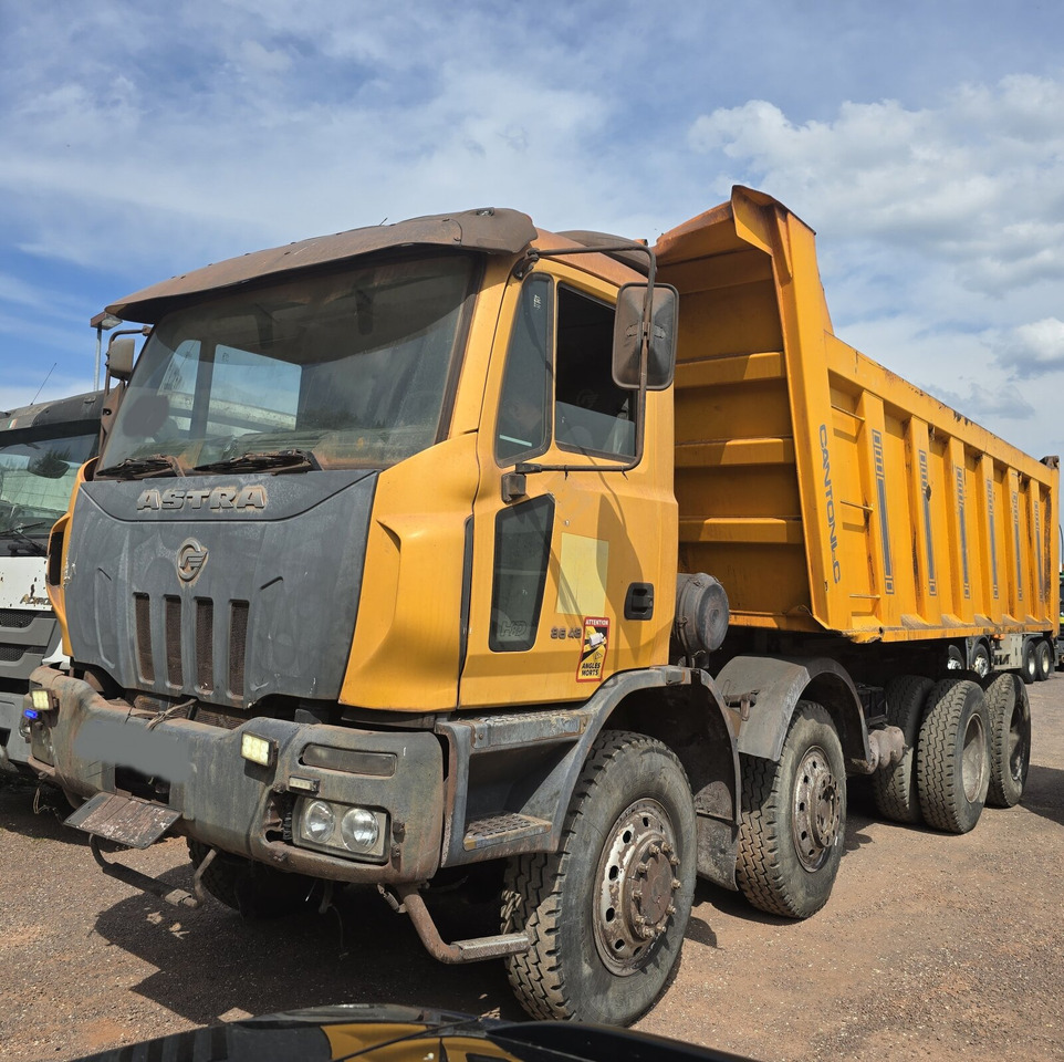 ASTRA HHD8 86.48-80 8x6 ASTRA HHD8 86.48-80 8x6 Mulde ca. 23m³ - Savivartis: foto 1 ASTRA HHD8 86.48-80 8x6 ASTRA HHD8 86.48-80 8x6 Mulde ca. 23m³ - Savivartis: foto 1