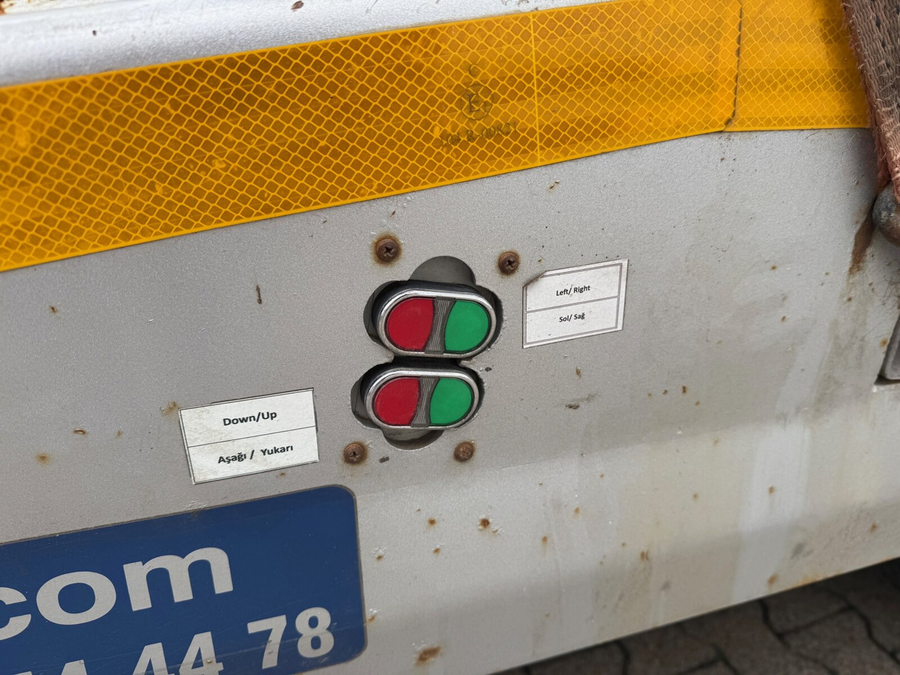 CYL 3 CYL 3, mit Lift-/Lenkachse, faltbare Rampen - Žemo profilio platforma puspriekabė: foto 4 CYL 3 CYL 3, mit Lift-/Lenkachse, faltbare Rampen - Žemo profilio platforma puspriekabė: foto 4