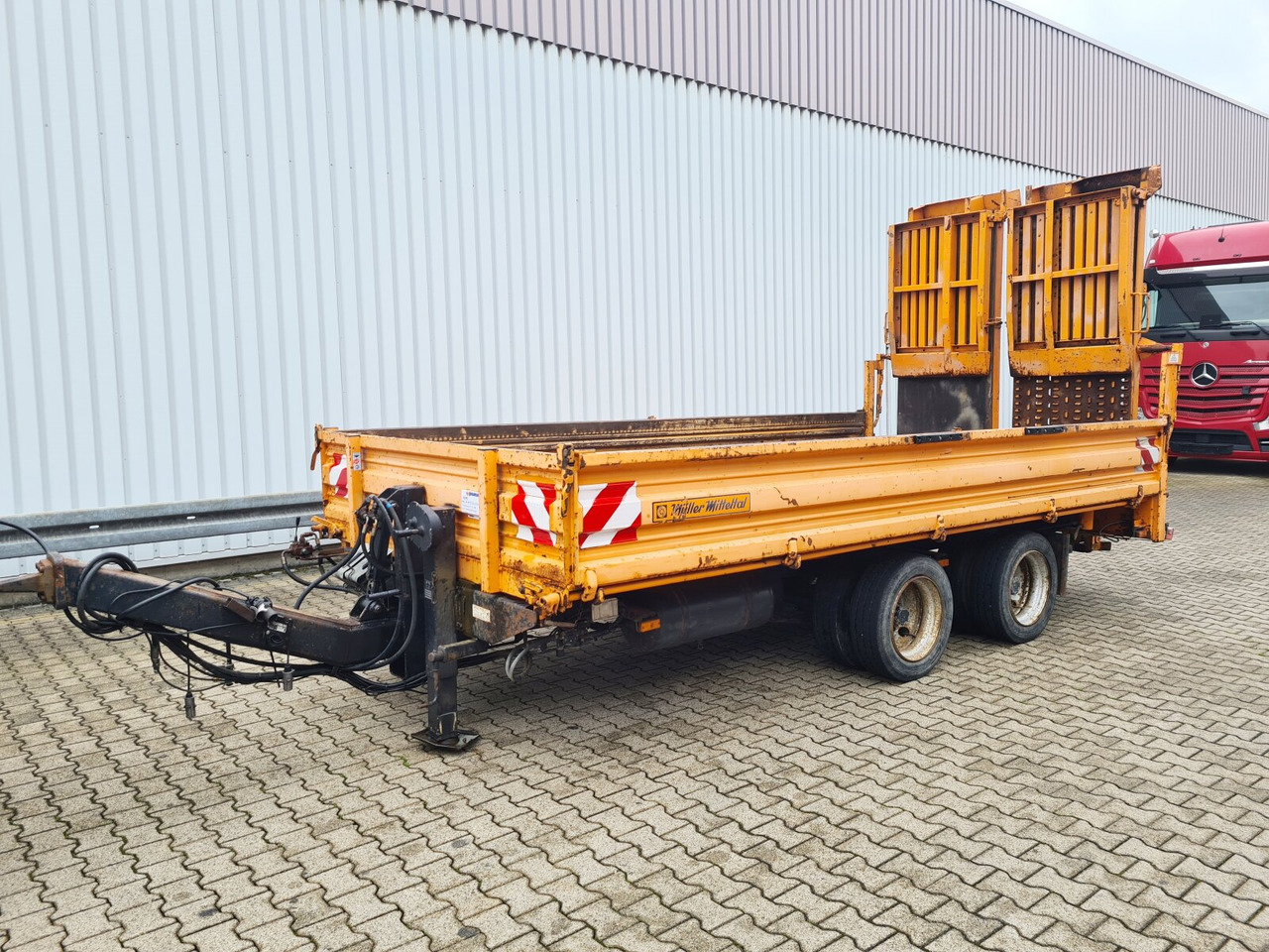 ETK-TA ETK-TA, hydr. Auffahrrampen - Priekaba spec technikai: foto 1 ETK-TA ETK-TA, hydr. Auffahrrampen - Priekaba spec technikai: foto 1