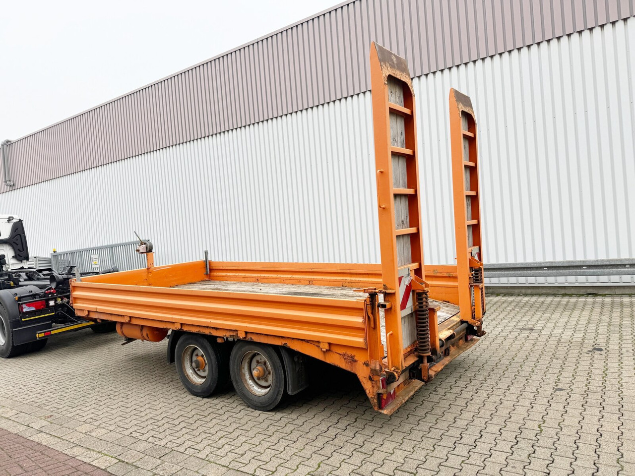 ETUE-TA 10 ETUE-TA 10, Ex , wenig benutzt top Zustand - Žemo profilio platforma priekaba: foto 4 ETUE-TA 10 ETUE-TA 10, Ex , wenig benutzt top Zustand - Žemo profilio platforma priekaba: foto 4