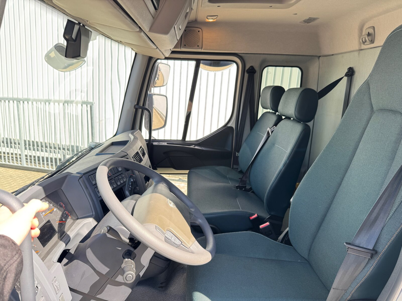 FL 280 4x4 FL 280 4x4, Nebenantrieb - Važiuoklės sunkvežimis: foto 2 FL 280 4x4 FL 280 4x4, Nebenantrieb - Važiuoklės sunkvežimis: foto 2