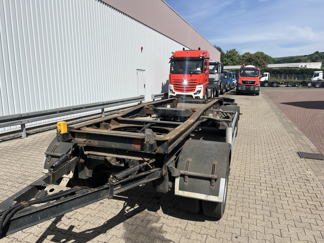 HSA 18.65 Schlittenabroller HUEFFERMANN HSA 18.65 Schlittenabroller - Kablio/ Skip loader priekaba: foto 5 HSA 18.65 Schlittenabroller HUEFFERMANN HSA 18.65 Schlittenabroller - Kablio/ Skip loader priekaba: foto 5