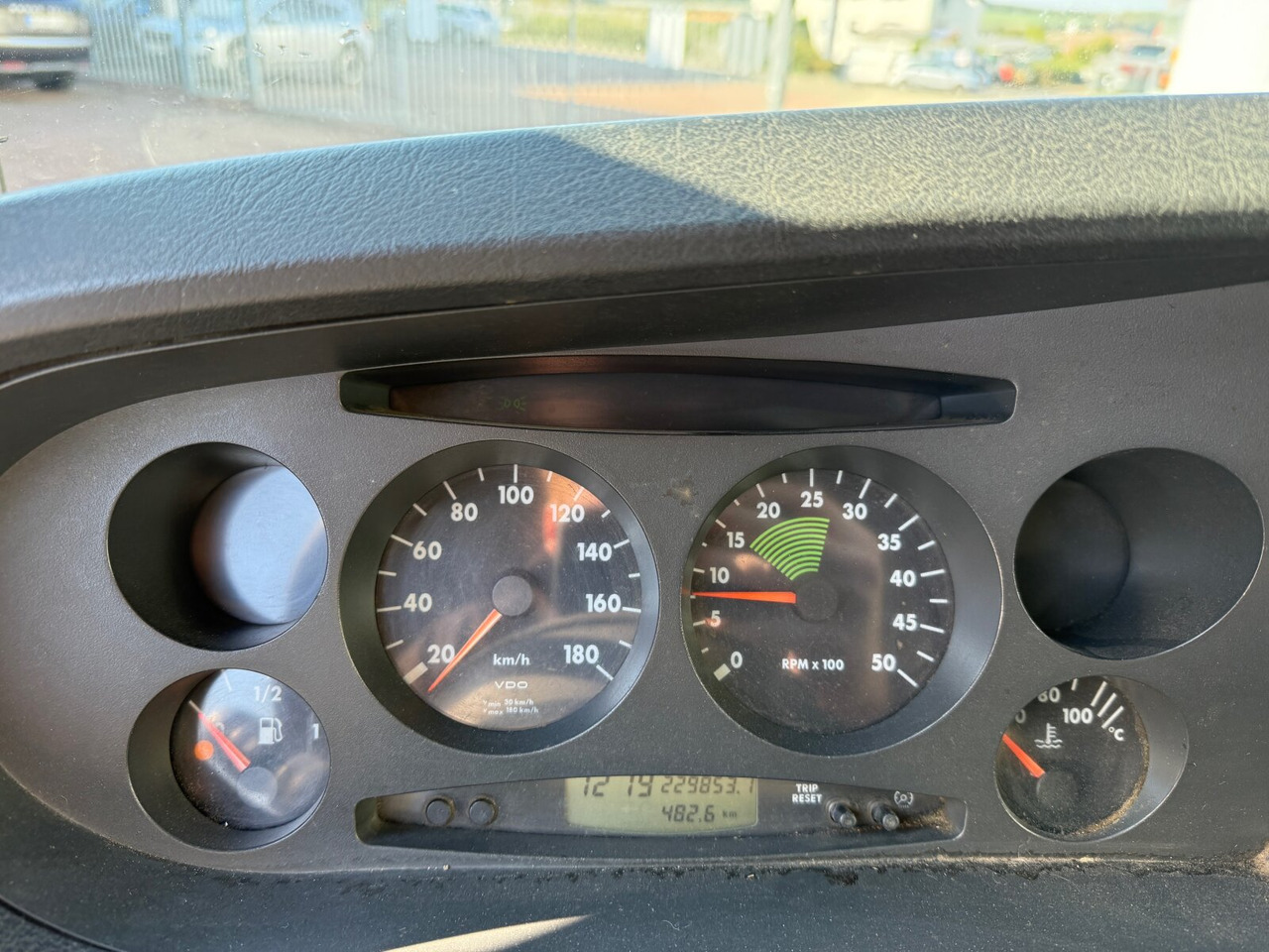 Iveco Daily 65C15D 4x2 Doka Daily 65C15D 4x2 Doka, Grüne Plakette, City-Abroller - Hook-lift sunkvežimis: foto 2 Iveco Daily 65C15D 4x2 Doka Daily 65C15D 4x2 Doka, Grüne Plakette, City-Abroller - Hook-lift sunkvežimis: foto 2