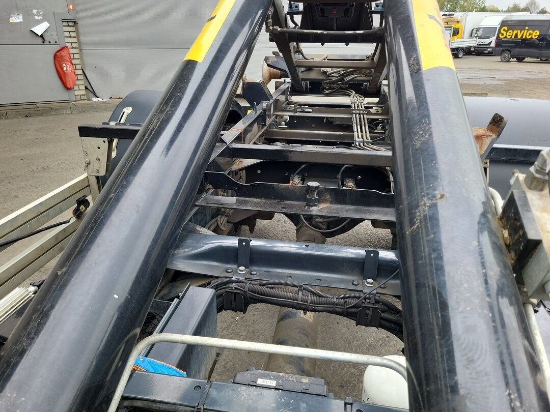 Iveco EuroCargo ML120E22 4x2 EuroCargo ML120E22 4x2, City-Abroller - Hook-lift sunkvežimis: foto 3 Iveco EuroCargo ML120E22 4x2 EuroCargo ML120E22 4x2, City-Abroller - Hook-lift sunkvežimis: foto 3