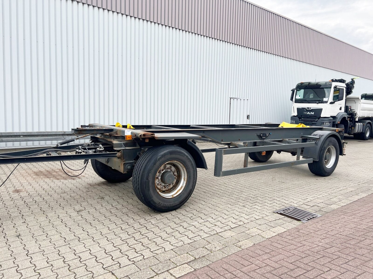 Kögel AWE 18 AWE 18, Ex-Fahrschule - Važiuoklės priekaba: foto 1 Kögel AWE 18 AWE 18, Ex-Fahrschule - Važiuoklės priekaba: foto 1
