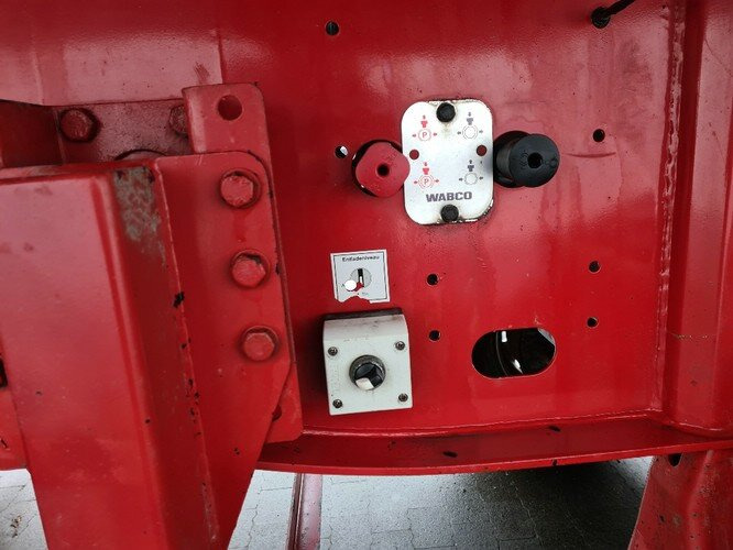 Langendorf SKA 24/31 Langendorf SKA 24/31, Thermo Kastenalumulde 25 cbm, - Savivartis puspriekabė: foto 2 Langendorf SKA 24/31 Langendorf SKA 24/31, Thermo Kastenalumulde 25 cbm, - Savivartis puspriekabė: foto 2