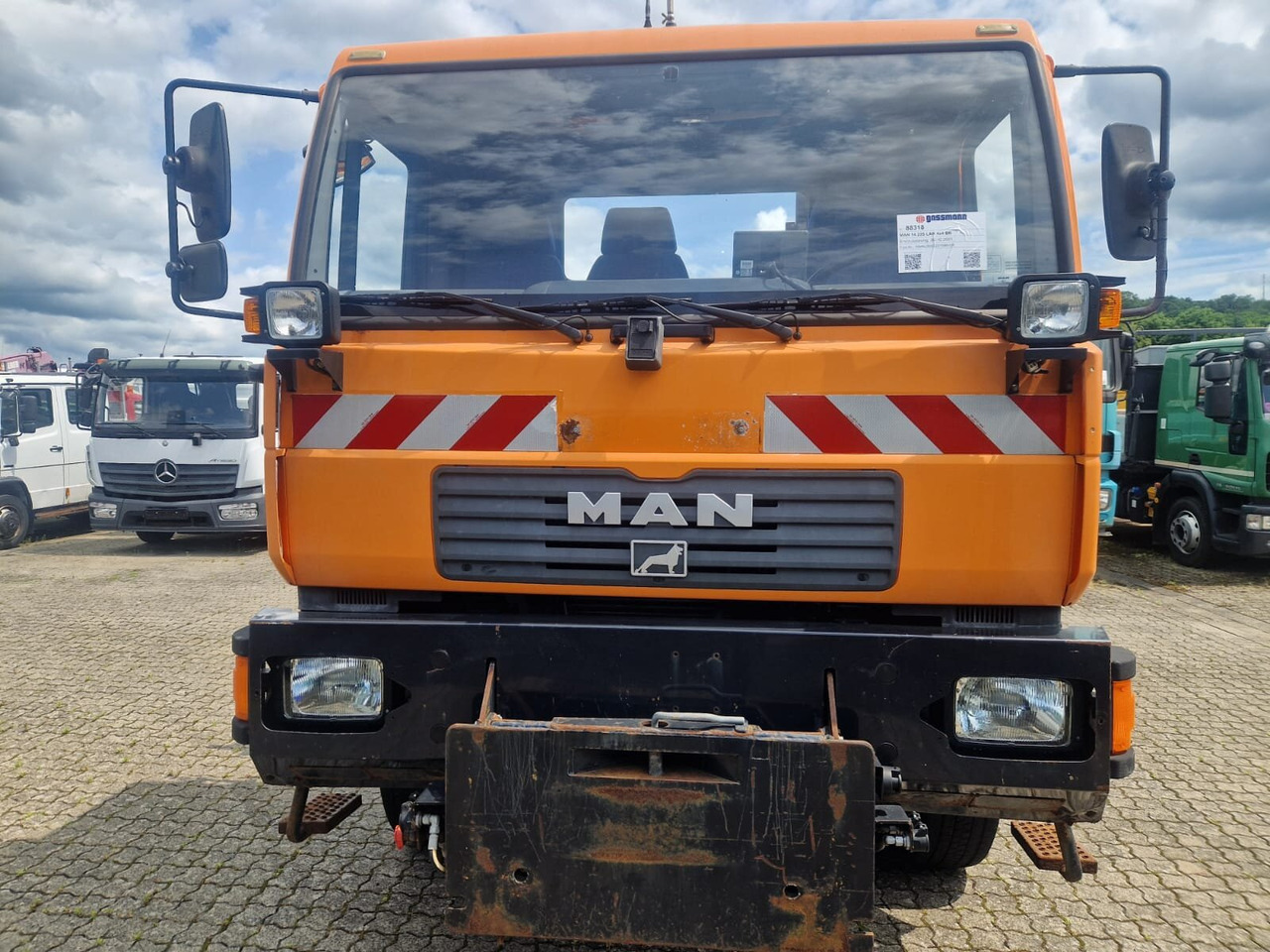 MAN 14.225 LAK 4x4 BB 14.225 LAK 4x4 BB, Winterdienstausstattung - Savivartis sunkvežimis: foto 4 MAN 14.225 LAK 4x4 BB 14.225 LAK 4x4 BB, Winterdienstausstattung - Savivartis sunkvežimis: foto 4