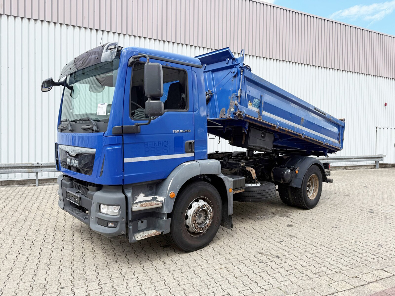 MAN TGM 18.290 4x2 BB TGM 18.290 4x2 BB, Navi - Savivartis sunkvežimis: foto 1 MAN TGM 18.290 4x2 BB TGM 18.290 4x2 BB, Navi - Savivartis sunkvežimis: foto 1