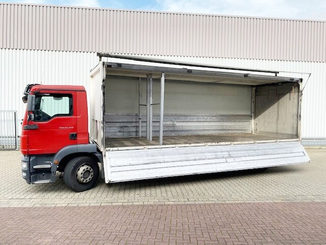 Gėrimų tiekimo sunkvežimis MAN TGM 26.340 6x2-4 LL TGM 26.340 6x2-4 LL Getränkewagen, Lenk-/Liftachse, LBW BÄR: foto 11 Gėrimų tiekimo sunkvežimis MAN TGM 26.340 6x2-4 LL TGM 26.340 6x2-4 LL Getränkewagen, Lenk-/Liftachse, LBW BÄR: foto 11