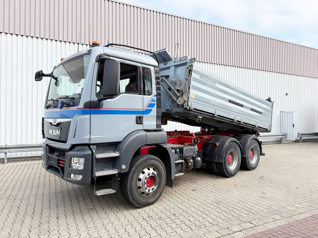 MAN TGS 26.460 6x4 BL TGS 26.460 6x4 BL, Alu-Bordwände - Savivartis sunkvežimis: foto 1 MAN TGS 26.460 6x4 BL TGS 26.460 6x4 BL, Alu-Bordwände - Savivartis sunkvežimis: foto 1