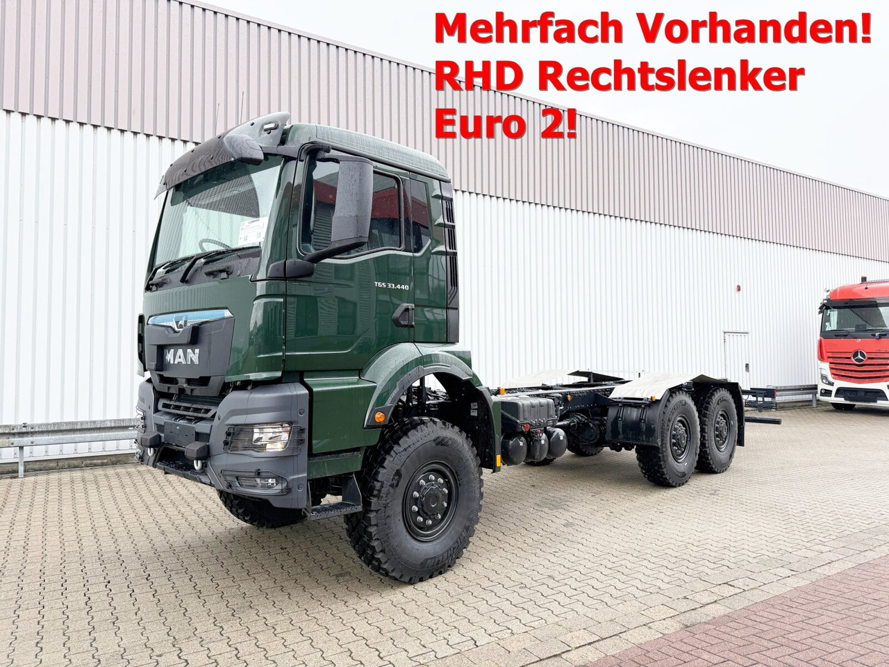 MAN TGS 33.440 6x6 BB CH RHD TGS 33.440 6x6 BB CH RHD, Euro2, Rechtslenker, Einzelbereifung - Važiuoklės sunkvežimis: foto 1 MAN TGS 33.440 6x6 BB CH RHD TGS 33.440 6x6 BB CH RHD, Euro2, Rechtslenker, Einzelbereifung - Važiuoklės sunkvežimis: foto 1