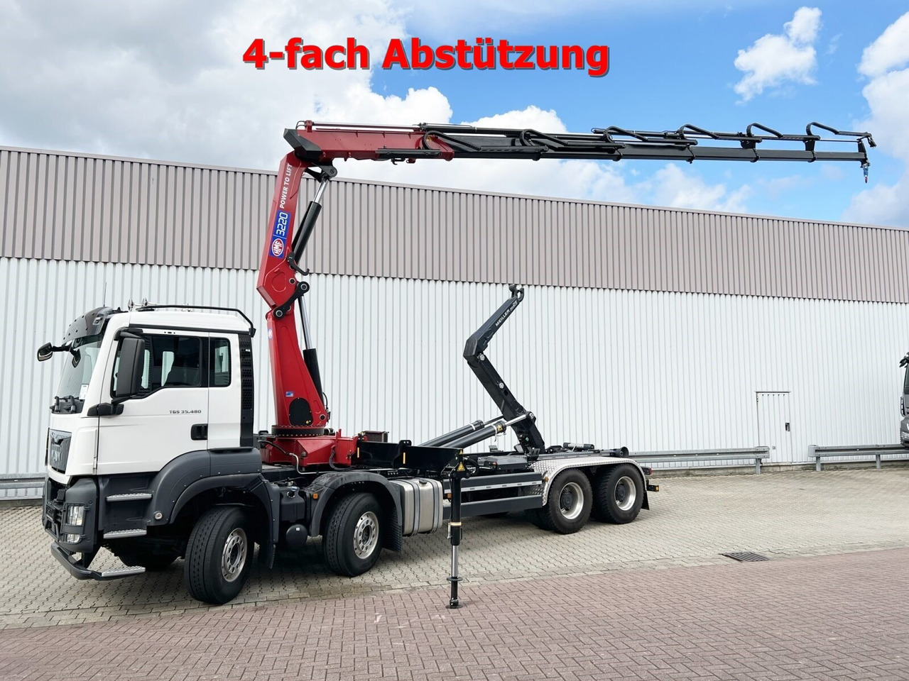 MAN TGS 35.480 8X4 BL TGS 35.480 8X4 BL, Intarder, Kran HMF 3220-K6, 4-fach Abstützung, Funk - Hook-lift sunkvežimis, Sunkvežimis su kranu: foto 1 MAN TGS 35.480 8X4 BL TGS 35.480 8X4 BL, Intarder, Kran HMF 3220-K6, 4-fach Abstützung, Funk - Hook-lift sunkvežimis, Sunkvežimis su kranu: foto 1