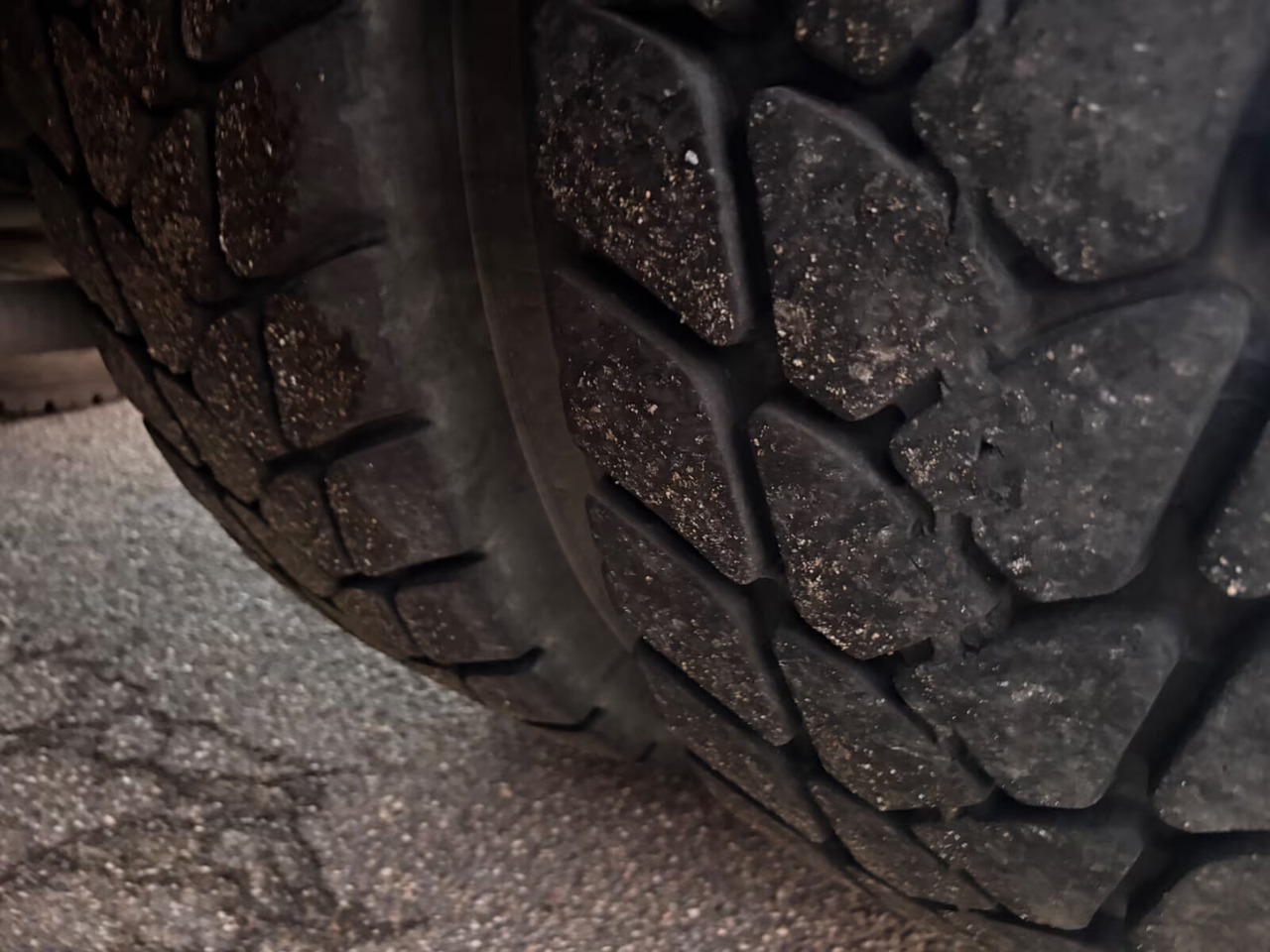 MAN TGS 35.500 8x8 BB TGS 35.500 8x8 BB, Meiller Bordmatik - Savivartis sunkvežimis: foto 2 MAN TGS 35.500 8x8 BB TGS 35.500 8x8 BB, Meiller Bordmatik - Savivartis sunkvežimis: foto 2