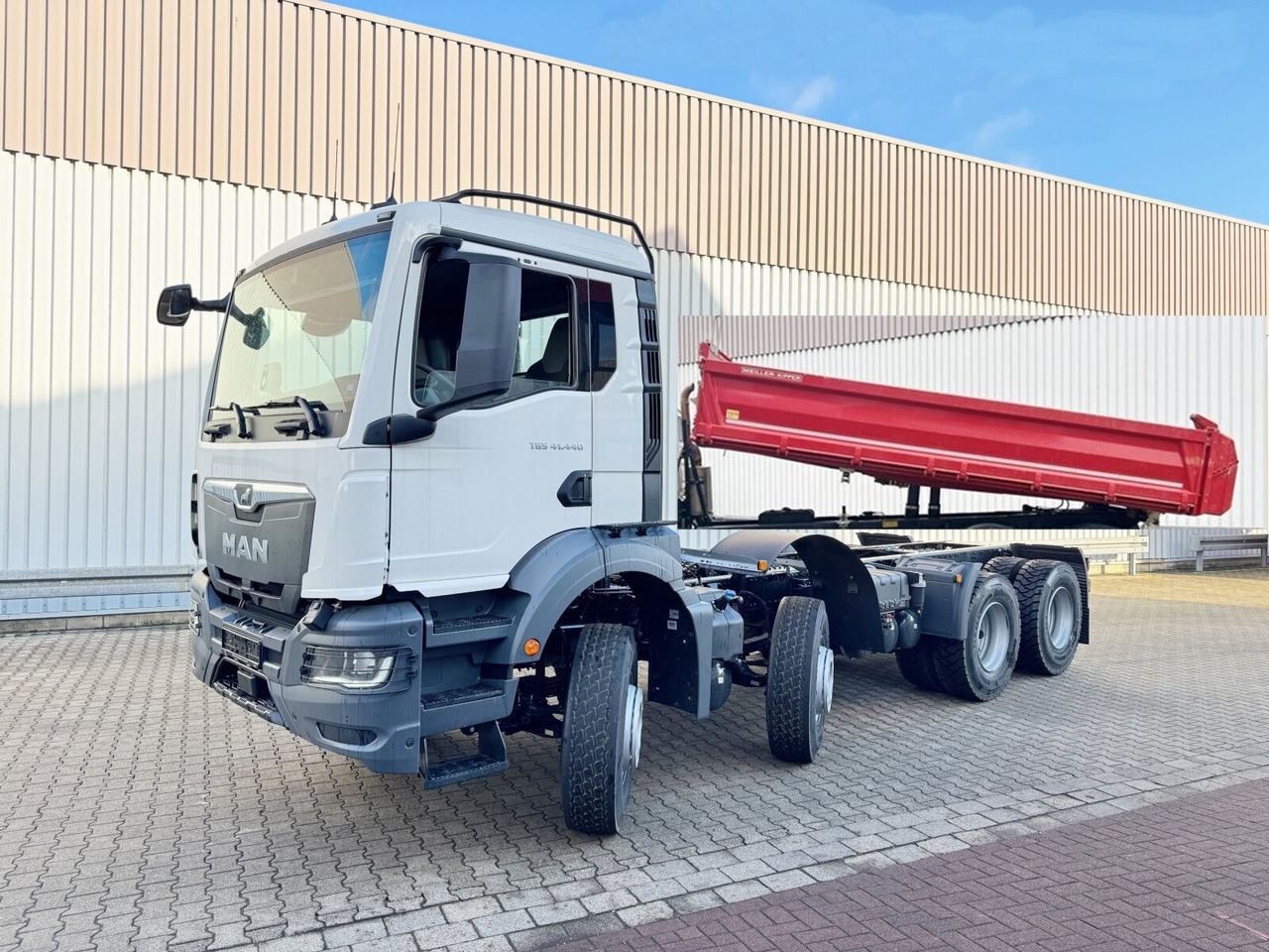 MAN TGS 41.440 8x4 BB TGS 41.440 8x4 BB, 5x VORHANDEN - Savivartis sunkvežimis: foto 1 MAN TGS 41.440 8x4 BB TGS 41.440 8x4 BB, 5x VORHANDEN - Savivartis sunkvežimis: foto 1