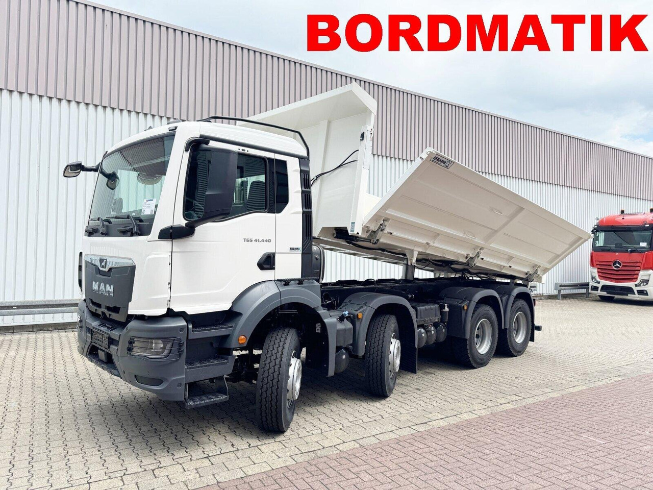 MAN TGS 41.440 8x4 BB TGS 41.440 8x4 BB, Bordmatik, ca. 16m³ - Savivartis sunkvežimis: foto 1 MAN TGS 41.440 8x4 BB TGS 41.440 8x4 BB, Bordmatik, ca. 16m³ - Savivartis sunkvežimis: foto 1