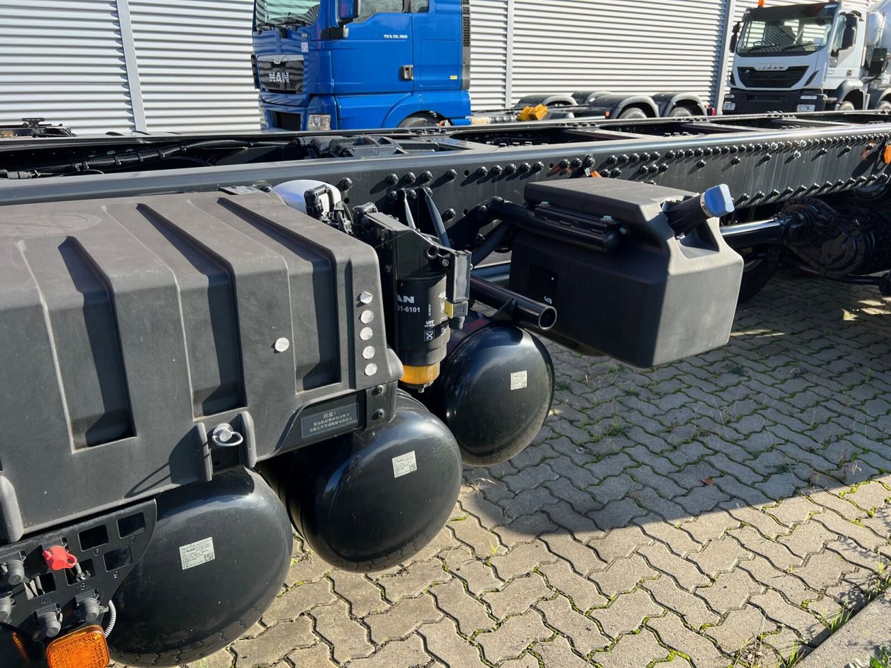 Nauja Važiuoklės sunkvežimis MAN TGS 41.480 8X6 BB TGS 41.480 8X6 BB: foto 14