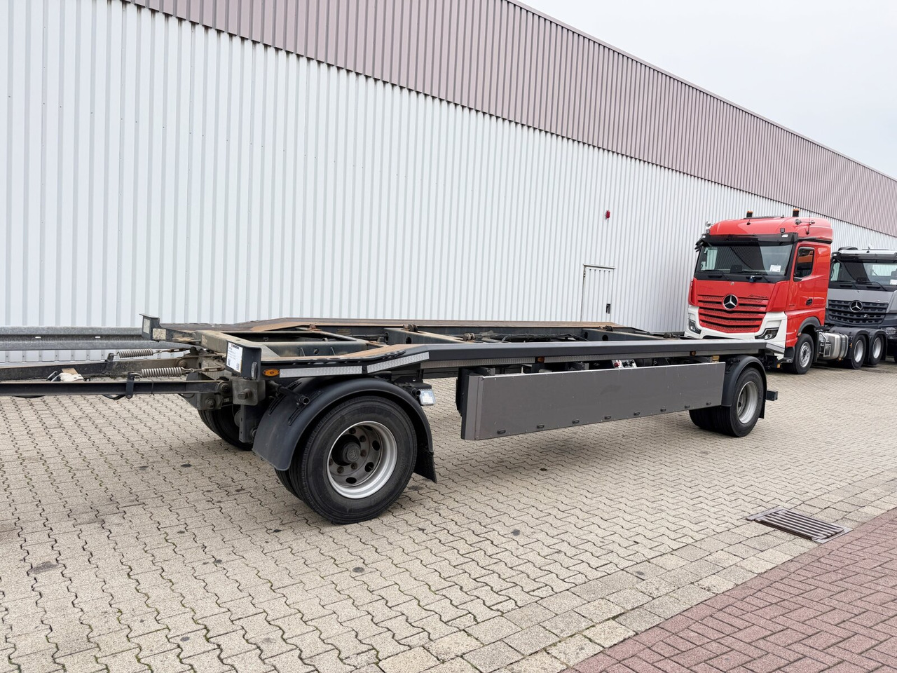 Meiller MG18-ZO 5.4 MG18-ZO 5.4 Abrollanhänger - Kablio/ Skip loader priekaba: foto 1 Meiller MG18-ZO 5.4 MG18-ZO 5.4 Abrollanhänger - Kablio/ Skip loader priekaba: foto 1