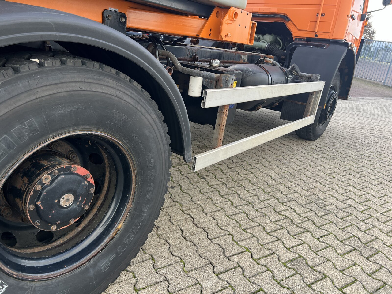 Sniego valymo mašina Mercedes-Benz 1617 C 4x2 1617 C 4x2, Winterdienstausstattung: foto 13 Sniego valymo mašina Mercedes-Benz 1617 C 4x2 1617 C 4x2, Winterdienstausstattung: foto 13