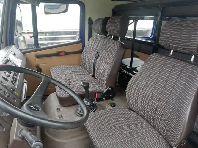 Mercedes-Benz 917 AF 4x4 Doka 917 AF 4x4 Doka - Furgonas sunkvežimis: foto 2 Mercedes-Benz 917 AF 4x4 Doka 917 AF 4x4 Doka - Furgonas sunkvežimis: foto 2