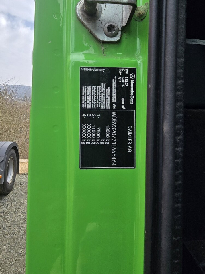 Mercedes-Benz Actros 2032 LA 4x4 Actros 2032 LA 4x4/ Rdstand 3.600 mm - Važiuoklės sunkvežimis: foto 2 Mercedes-Benz Actros 2032 LA 4x4 Actros 2032 LA 4x4/ Rdstand 3.600 mm - Važiuoklės sunkvežimis: foto 2