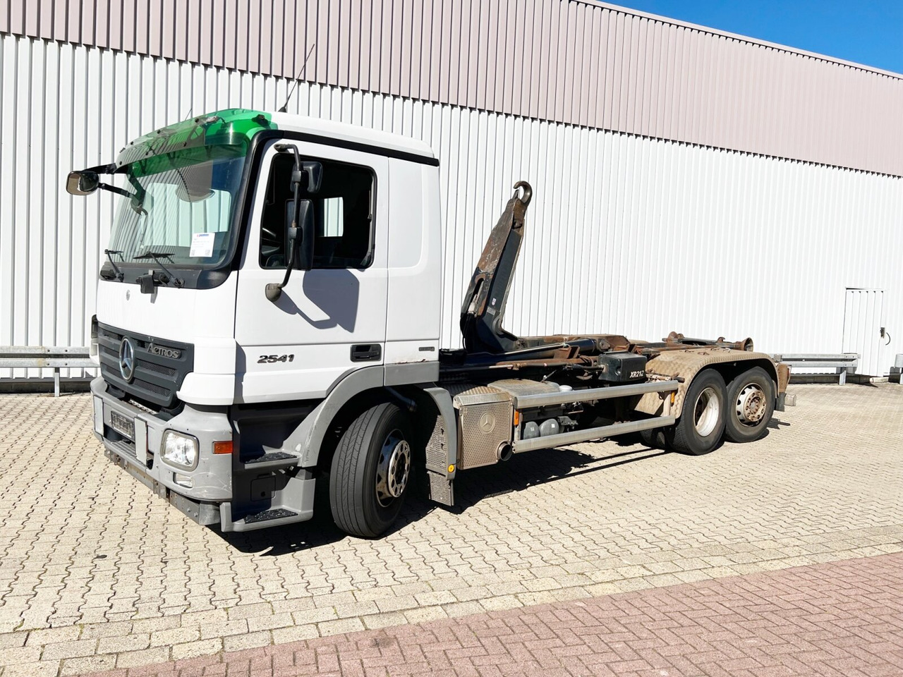 Mercedes-Benz Actros 2541 L 6x2 Actros 2541 L 6x2/48 Retarder, Lenk-/Liftachse - Hook-lift sunkvežimis: foto 1 Mercedes-Benz Actros 2541 L 6x2 Actros 2541 L 6x2/48 Retarder, Lenk-/Liftachse - Hook-lift sunkvežimis: foto 1