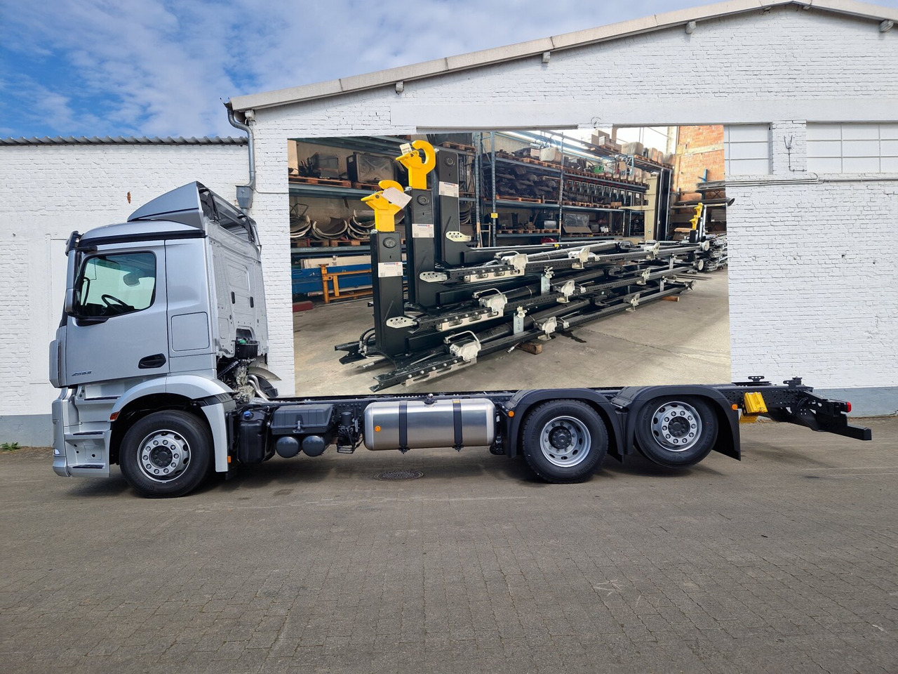 Mercedes-Benz Actros 2553 LL 6x2 Actros 2553 LL 6x2/46, Retarder, Liftachse, MultimediaCockpit, LED, Navi - Hook-lift sunkvežimis: foto 1 Mercedes-Benz Actros 2553 LL 6x2 Actros 2553 LL 6x2/46, Retarder, Liftachse, MultimediaCockpit, LED, Navi - Hook-lift sunkvežimis: foto 1