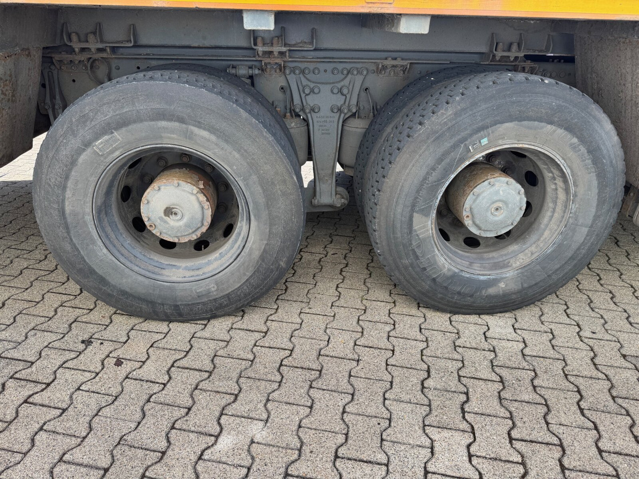 Mercedes-Benz Actros 2641/48 L 6x4 Actros 2641/48 L 6x4 - Važiuoklės sunkvežimis: foto 3 Mercedes-Benz Actros 2641/48 L 6x4 Actros 2641/48 L 6x4 - Važiuoklės sunkvežimis: foto 3