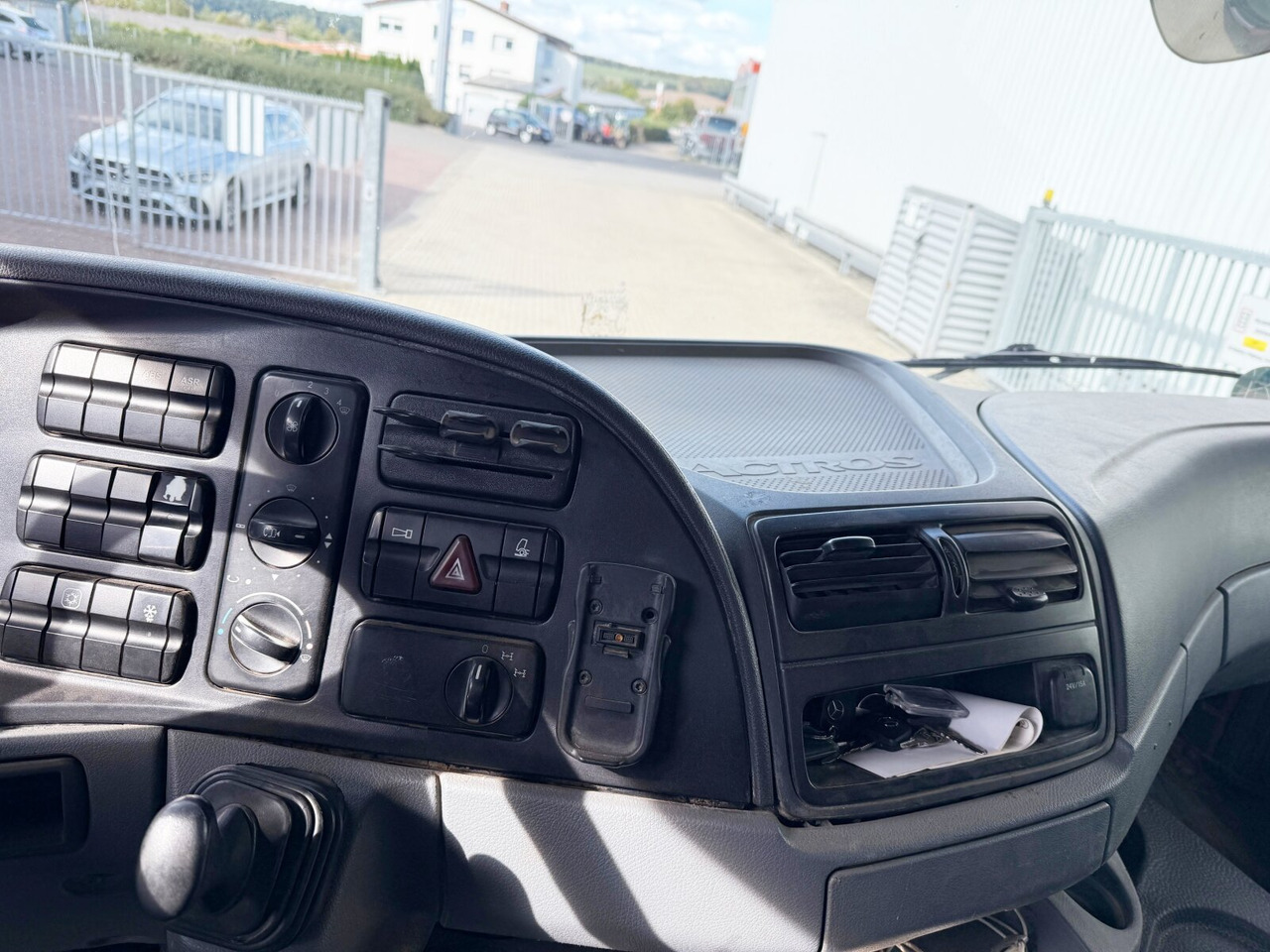 Mercedes-Benz Actros 2646 K 6x4 Actros 2646 K 6x4, Retarder - Važiuoklės sunkvežimis: foto 2 Mercedes-Benz Actros 2646 K 6x4 Actros 2646 K 6x4, Retarder - Važiuoklės sunkvežimis: foto 2