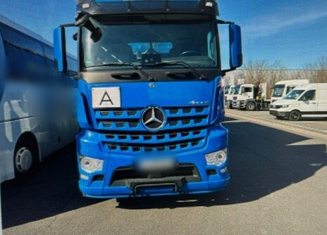 Mercedes-Benz Arocs 2553 L 6x2 Arocs 2553 L 6x2, Lenk-/Liftachse, Navi - Hook-lift sunkvežimis: foto 2 Mercedes-Benz Arocs 2553 L 6x2 Arocs 2553 L 6x2, Lenk-/Liftachse, Navi - Hook-lift sunkvežimis: foto 2