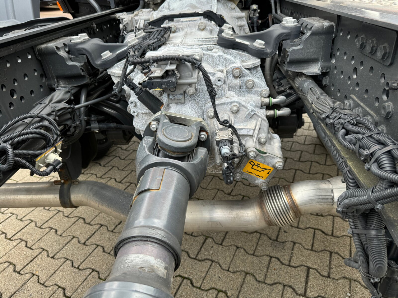 Nauja Važiuoklės sunkvežimis Mercedes-Benz Arocs 2633 6x4 Arocs 2633 6x4, 2x Nebenantrieb: foto 9 Nauja Važiuoklės sunkvežimis Mercedes-Benz Arocs 2633 6x4 Arocs 2633 6x4, 2x Nebenantrieb: foto 9