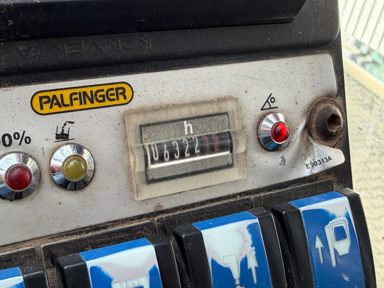 Mercedes-Benz Arocs 2648 6x4 Arocs 2648 6x4 mit Heckkran Epsilon M12Z83, Krankabine - Miškovežis, Sunkvežimis su kranu: foto 5 Mercedes-Benz Arocs 2648 6x4 Arocs 2648 6x4 mit Heckkran Epsilon M12Z83, Krankabine - Miškovežis, Sunkvežimis su kranu: foto 5