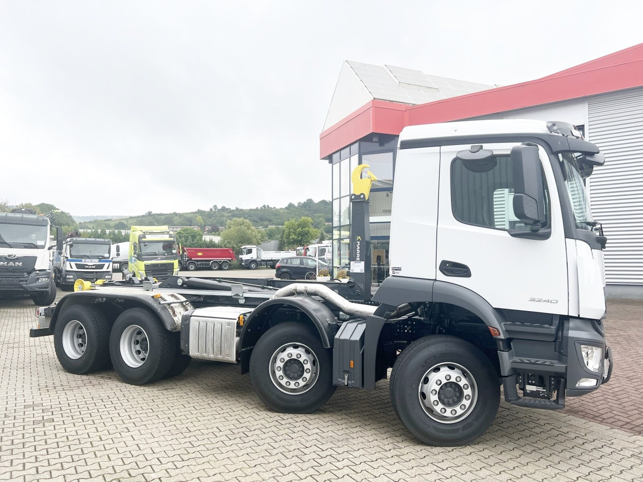 Nauja Hook-lift sunkvežimis Mercedes-Benz Arocs 3240 8x4 Arocs 3240 8x4/42: foto 10