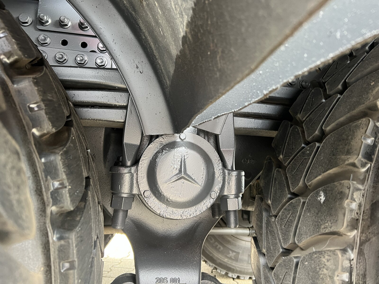 Mercedes-Benz Arocs 3243 K 8x4 Arocs 3243 K 8x4, Ressenig Thermo Alukipper 3-S - Savivartis sunkvežimis: foto 4 Mercedes-Benz Arocs 3243 K 8x4 Arocs 3243 K 8x4, Ressenig Thermo Alukipper 3-S - Savivartis sunkvežimis: foto 4