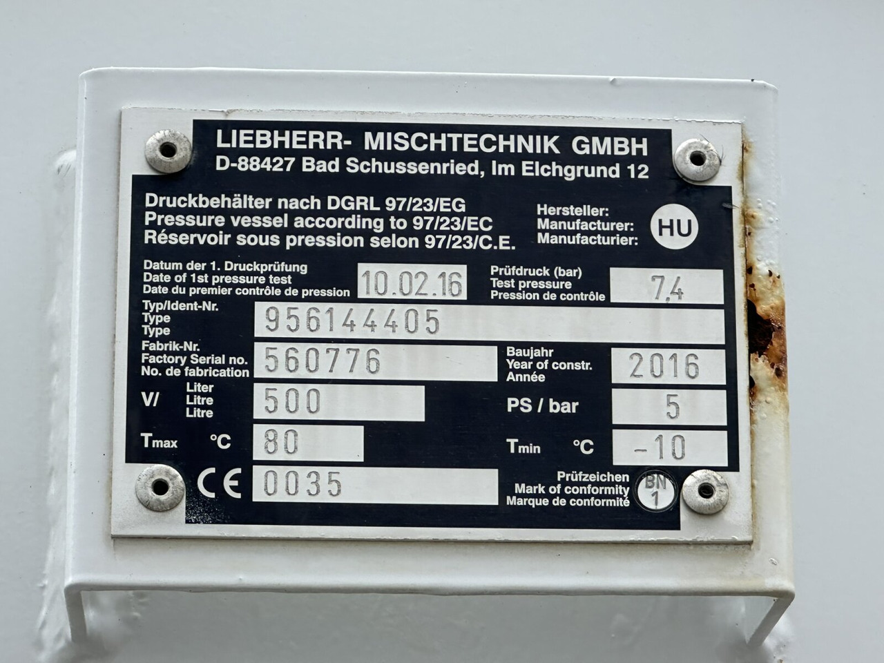 Mercedes-Benz Arocs 3251 LB 8x4/4 Arocs 3251 LB 8x4/4, Betonmischer Liebherr ca. 9m³ - Betonvežis: foto 4 Mercedes-Benz Arocs 3251 LB 8x4/4 Arocs 3251 LB 8x4/4, Betonmischer Liebherr ca. 9m³ - Betonvežis: foto 4