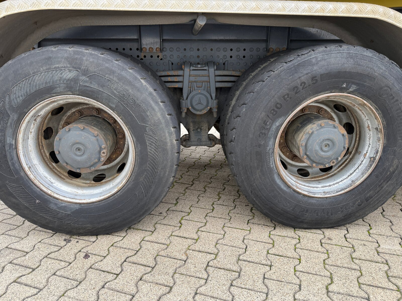 Mercedes-Benz Arocs 3363 K 6x4 Arocs 3363 K 6x4, Grounder, Turbo-Retarder-Kupplung - Hook-lift sunkvežimis: foto 2 Mercedes-Benz Arocs 3363 K 6x4 Arocs 3363 K 6x4, Grounder, Turbo-Retarder-Kupplung - Hook-lift sunkvežimis: foto 2