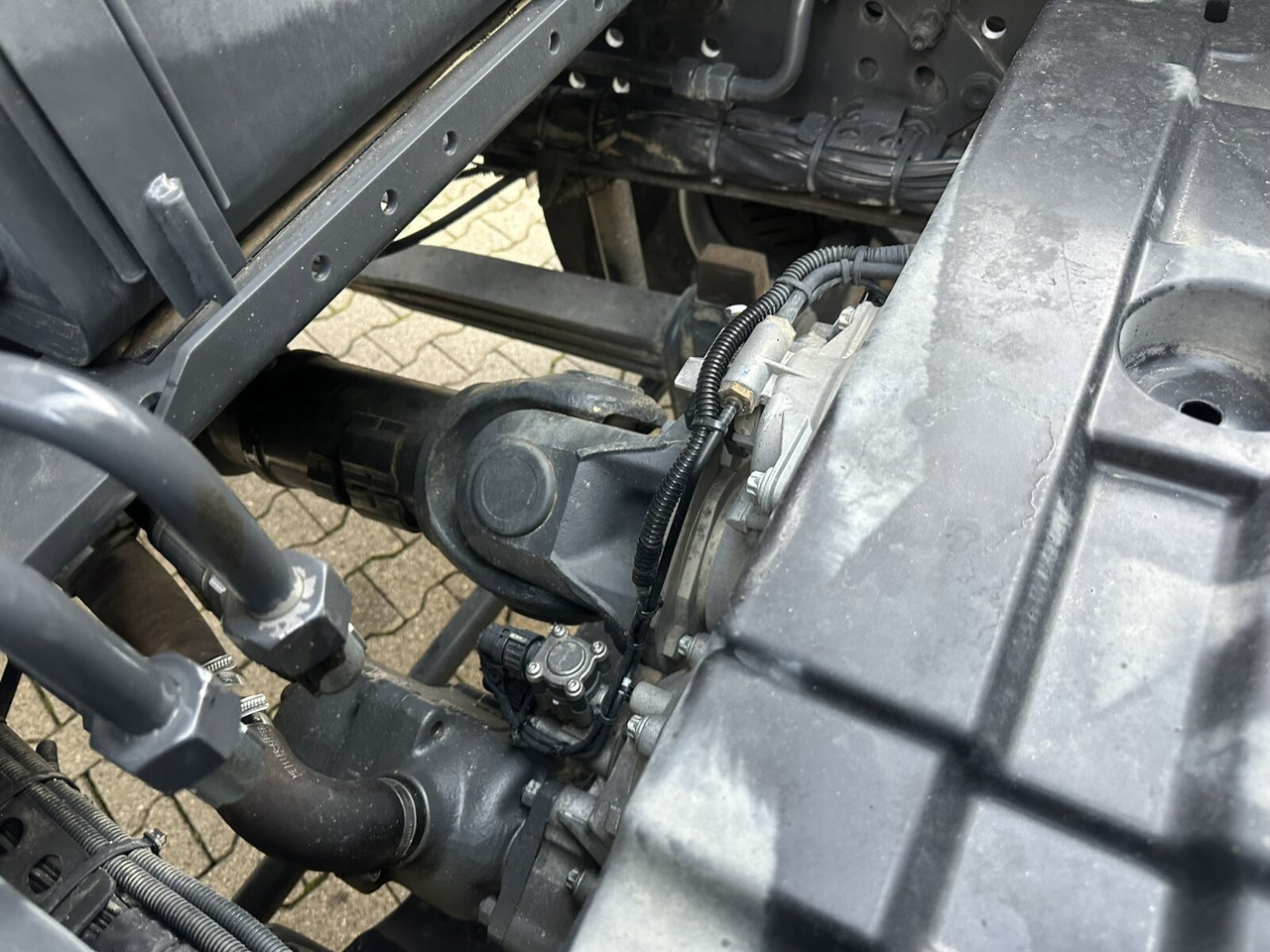 Mercedes-Benz Arocs 3445 K 8x4/4 Arocs 3445 K 8x4/4, Meiller Bordmatik links - Savivartis sunkvežimis: foto 2 Mercedes-Benz Arocs 3445 K 8x4/4 Arocs 3445 K 8x4/4, Meiller Bordmatik links - Savivartis sunkvežimis: foto 2