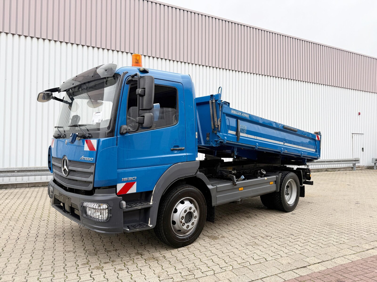 Mercedes-Benz Atego 1630 K 4x2 Atego 1630 K 4x2, Meiller 3-Seiten, 2 x AHK Öl - Savivartis sunkvežimis: foto 1 Mercedes-Benz Atego 1630 K 4x2 Atego 1630 K 4x2, Meiller 3-Seiten, 2 x AHK Öl - Savivartis sunkvežimis: foto 1