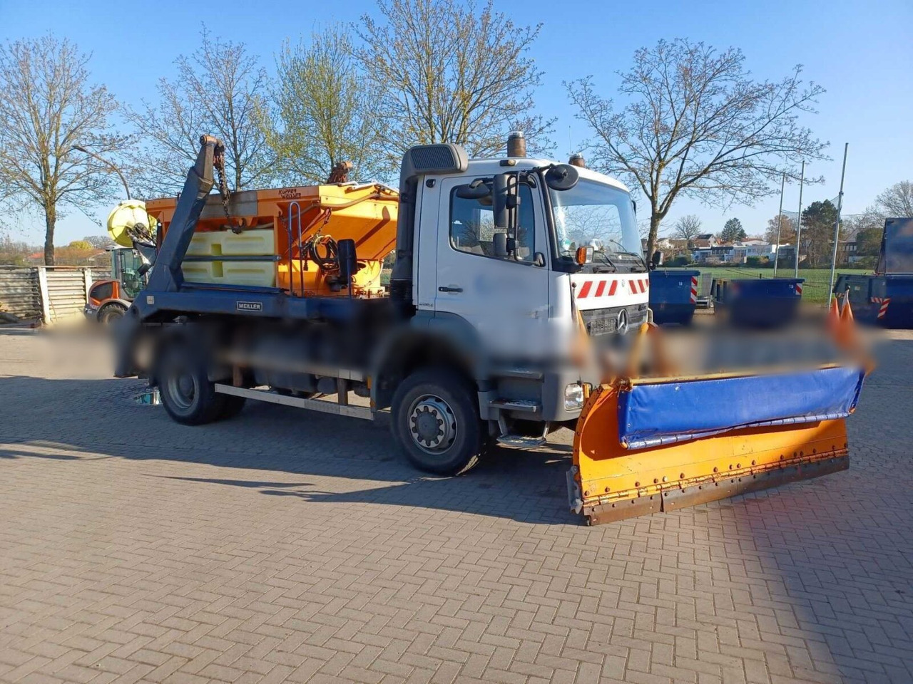 Mercedes-Benz Axor 1824 AK 4x4 Axor 1824 AK 4x4, Tele-Absetzer, Winterdienstausstattung - Nuožulnaus pakėlimo ant platformos sunkvežimis: foto 1 Mercedes-Benz Axor 1824 AK 4x4 Axor 1824 AK 4x4, Tele-Absetzer, Winterdienstausstattung - Nuožulnaus pakėlimo ant platformos sunkvežimis: foto 1