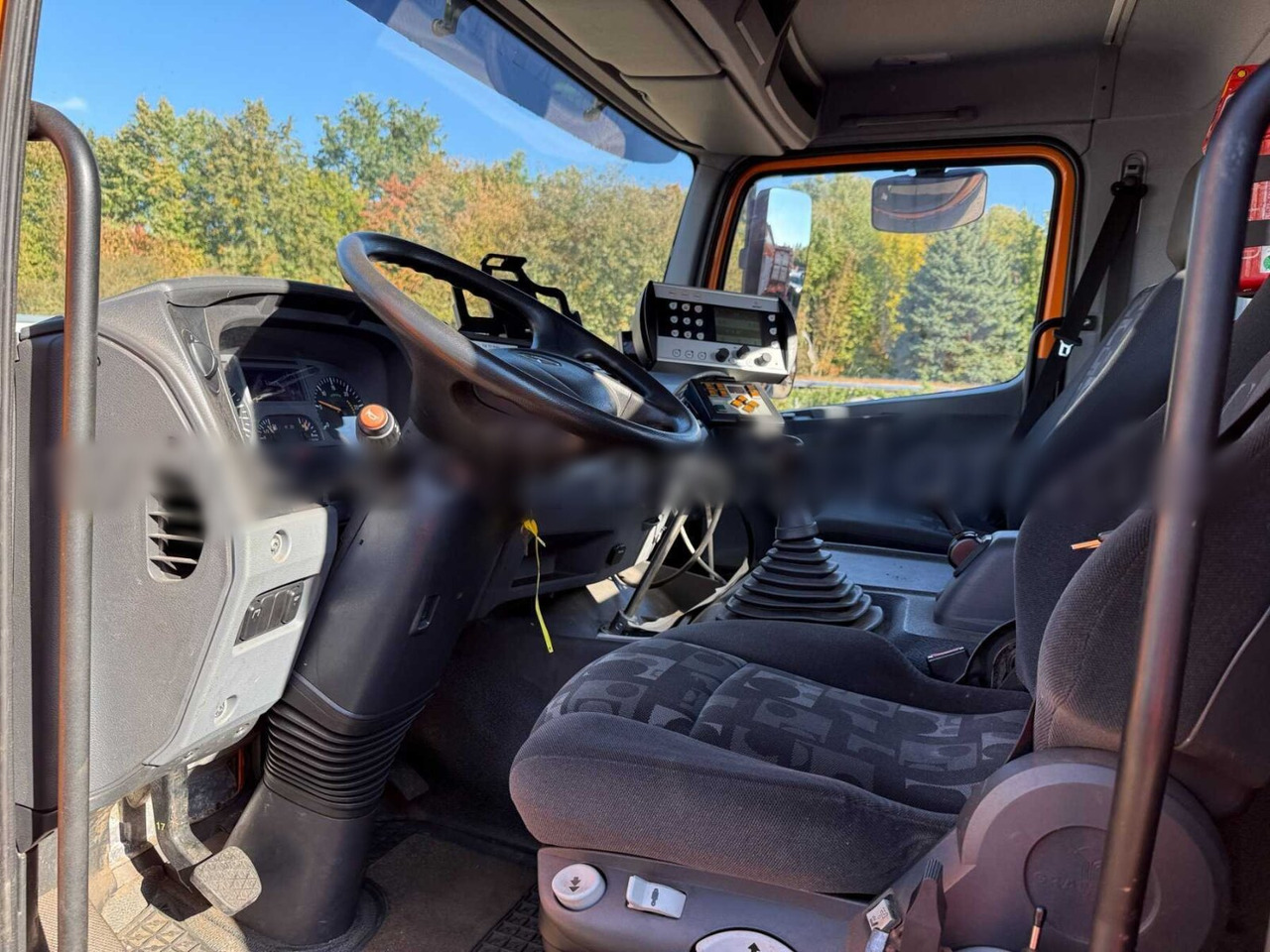 Mercedes-Benz Axor 1824 L 4x2 Axor 1824 L 4x2, Motorabtrieb, Winterdienstausstattung - Hook-lift sunkvežimis: foto 5 Mercedes-Benz Axor 1824 L 4x2 Axor 1824 L 4x2, Motorabtrieb, Winterdienstausstattung - Hook-lift sunkvežimis: foto 5